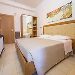Mediterraneo & Hotel 3*