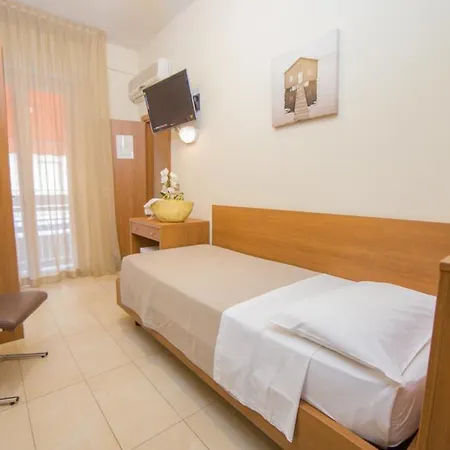 Mediterraneo Hotel&suites 3* Cattolica