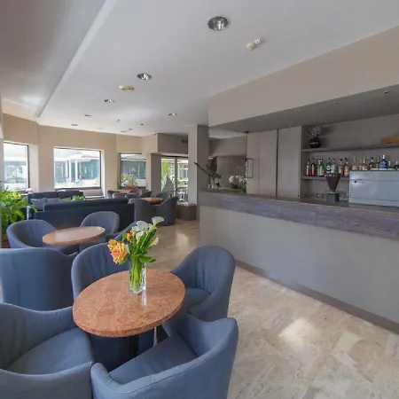 Hotel Mediterraneo & 3*