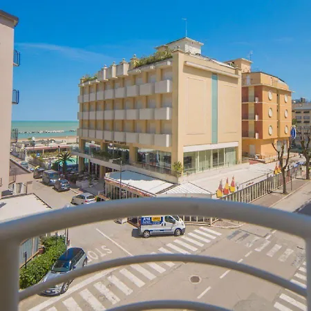 Szálloda Mediterraneo & 3*