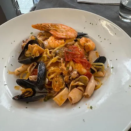 Hotel Mediterraneo &