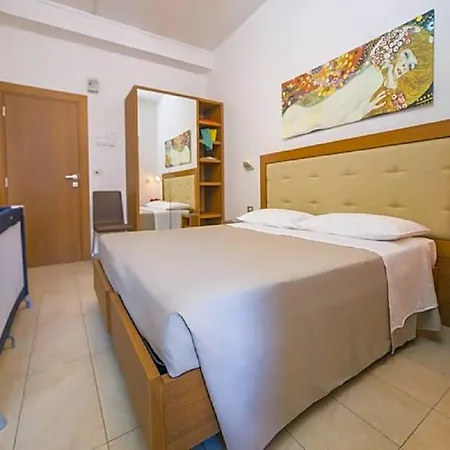 Mediterraneo & Hotell Cattolica