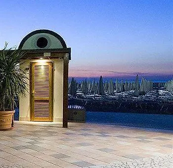 Mediterraneo Hotel&suites Hotel