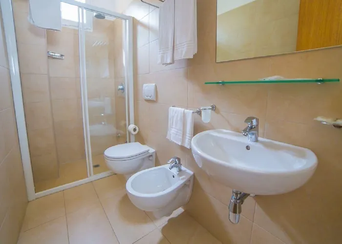 Mediterraneo & Hotel 3*